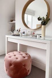 Makeup Vanity Table Ideas To Assist Your Makeup Routine Makeup Table Vanity Modern Makeup Vanity Modern Vanity Table