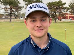 Sacred Heart takes big first-round lead in 2A state golf tournament