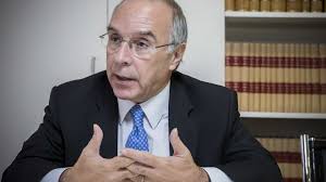 Luís manuel gonçalves marques mendes is a portuguese lawyer and politician and a former leader of the social luís marques mendes was born on the 5th of september 1957, which was a thursday. Marques Mendes Sugere Ppps Para Angola Dinamizar Economia E Criar Emprego