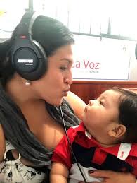 Sandra Machuca, comunicadora: “Compaginar la profesión y la maternidad con  los estudios en UNIR ha sido lo más satisfactorio de mi vida”