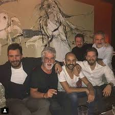 Ortak bir gece kulübü açmayı planlayan barış arduç ve engin öztürk, mekan arayışına başladı. Barisarducfancom On Twitter Baris Arduc Dostlari Ile Yeni New Barisarduc Enginozturk Sarpakkaya Akkayasarp