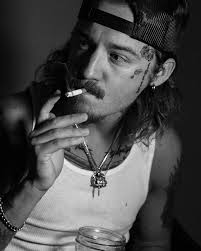 Jay Webb (@jaywebbmusic) • Instagram photos and videos