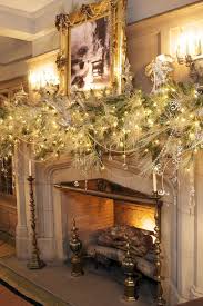 14 Christmas Decorating Ideas Smash Blog Trends Christmas Mantel Decorations Christmas Decorations For The Home Christmas Fireplace