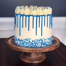 30th Birthday Cake For Him Blue Sweets Treats Baking Decor On Instagram Leave It To Chaffinsdishes To Take Such A Simple Birthday Cake Sprinkles Birthday Cake Buttercream Birthday Cake