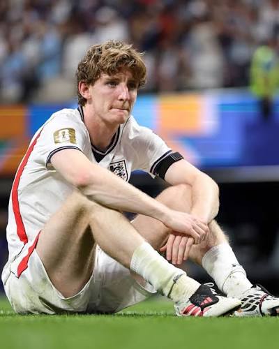 Anthony Gordon "I'm disappointed, but I know that at least the World Cup  will be won by someone who loves Barcelona passionately". Anthony Gordon  carried his nation to a world cup semi
