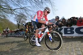 Remco evenepoel warned his rivals that the best thing still to come was to secure his second win in 2020 after winning the volta ao algarves. No Tour For Van Der Poel Evenepoel Remains Set On Giro Debut Velonews Com