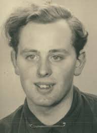 The Kalajak family settled in Western Australia. Leon was born in  Pietrzyska Poland