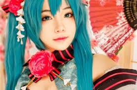 The main difference between japanese anime and western animation is that anime targets adults just as much as children. Get To Know Anime S Kimono Which Characters Of Japanese Anime Have Attractive Kimono