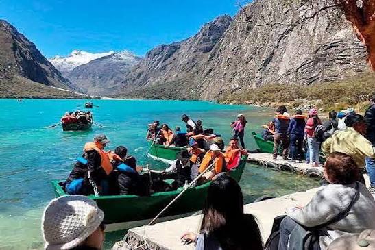 👉 *Los Parques Nacionales como pilares de la oferta del turismo de naturaleza* 🌿 ❄️ Durante el último receso invernal los principales destinos y corredores turísticos del país recibieron un gran volumen