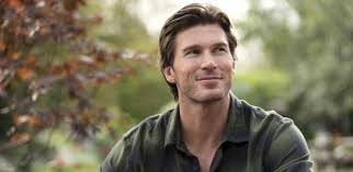 His first roles were as a child on television series, including a lead role on the western series the travels of jaimie mcpheeters (1963). Is Christopher Russell Related To Kurt Russell They Do Look Similar