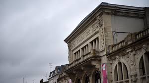 Pour Se Refaire Une Seconde Jeunesse Le Theatre D Anzin Ferme Jusqu A Fin 2025