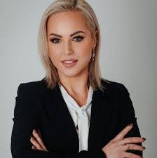 Aida Muminovic's Instagram, Twitter & Facebook