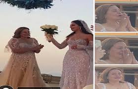 المخرجة كاملة ابو ذكرى ادلت بتصريح اعتبرة البعض غريب وذلك على صفحتها الخاصة بموقع التواصل الاجتماعى فيس بوك حيث قالت انها نادمة على اخراج مسلسل ذات بعد ان اكتشفت ان. Vkwks8xlbqpbpm