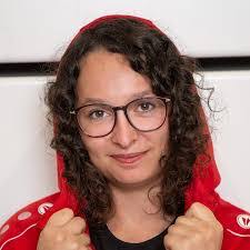 Anna Lippmann's Instagram, Twitter & Facebook