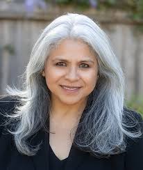 Leticia Mendoza's Instagram, Twitter & Facebook