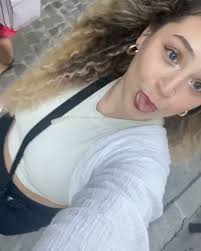 Meet my precious babygirl Roxie💕