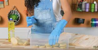 O processo é muito simples, coloque sua ferramenta no refrigerante e deixe agir. 5 Dicas Para Tirar Ferrugem Das Suas Ferramentas