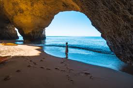 Hier heerst nog de typisch portugese. Algarve Tipps Die 11 Schonsten Strande Orte Felsformationen Inkl Map