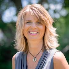 Nikki Calloway (@NikkiCalloway55)