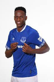 The english footballer was born on the 22nd day of october 1996 to his father, tony holgate and mother ( name unknown) in the english town of doncaster, united kingdom. Yerry Mina Buy Back Clause At Everton Cannot Be Activated By Barcelona Until 2020