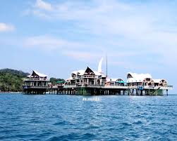 Ia hanya boleh diakses menggunakan bot. 4 Pulau Cantik Di Johor Yang Perlu Anda Pergi Magicalips
