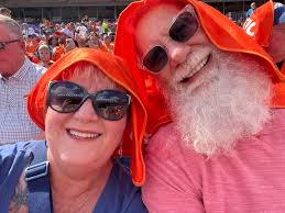 Broncos fan introduction in Dallas