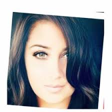 Amanda Pocock's Instagram, Twitter & Facebook