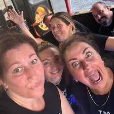 Jackie Brannan's Instagram, Twitter & Facebook