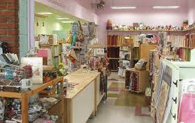 Albert contains 26 stores, restaurants, services. Home