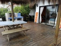 Casa en lomas blancas con 341m2 construidos y 1055 m2 de terreno. Casa En Maitencillo Sector Aguas Blancas Frente Al Mar Arriendos En Maitencillo Parairnos Cl