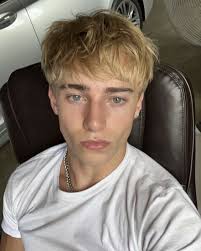 Pin von blacksh0es auf lit