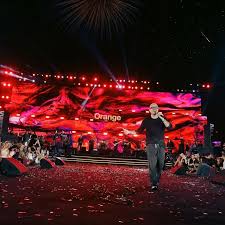 Image result for tbn:ThJbLJ9iWaHS_M::www.amrdiab.net/wallpapers/AmrDiab_Net_Kammel%2520(6).jpg