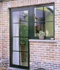 Porte Fenetre En Pvc A L Anglaise Ou S Ouvrantvers L Exterieur Porte Vitree Exterieure Porte Entree Vitree Porte Fenetre