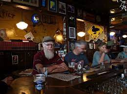 Blue Moon Tavern Seattle Wa Blue Moon Tavern Blue Moon Cool Bars
