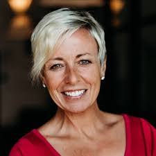 Katrina Pryor's Instagram, Twitter & Facebook