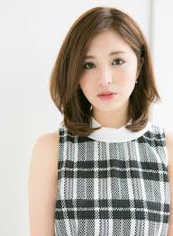 艶感と無造作感で魅せる大人ミディ 髪型ミディアム 美しいヘアスタイル キッズヘア カワイイ髪型