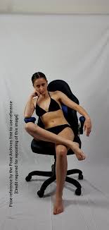 Female Villain Sitting Relaxed In Chair By Theposearchives On Deviantart (rules in comments) p.s winner of contest gets recomendations for them on my stuf, avtor: female villain sitting relaxed in chair