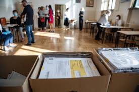 W arkuszu próbnym egzaminu na poziomie podstawowym znalazło się łącznie 12 zadań z analizy tekstu, znajomości struktur gramatycznych i. X4mx7uprw5hrhm