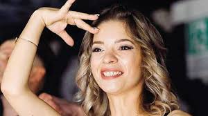 Dirigente Rai ricattato, la escort Adina Manolache al gip: «Avevamo una  relazione vera, non gli ho mai estorto soldi» | Corriere.it