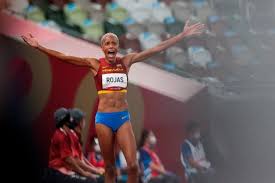 «le exigimos que muestre públicamente las pruebas que tiene al respecto sobre supuesta injerencia o financiación de rusia en la oposición al fracking en el país, o se retracte de sus afirmaciones», aseguró el grupo en un mensaje. Vkv7p2yuyriifm