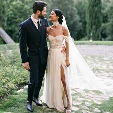 The style of short dresses tends to be a good fit with outdoor, beach, and more casual weddings for brides who want. 20 Corset Wedding Dresses We Love