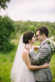Visst, austin är en ganska grön stad som den är, men en hel butik ägnad åt organisk. An Organic Garden Wedding At Lady Bird Johnson Wildflower Center In Austin Texas