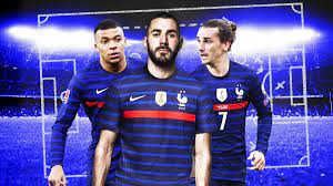 La liste des 26 joueurs pour l'euro avec le retour de benzema ! Liste Des 26 Equipe De France Ce Que Change Le Retour De Karim Benzema Chez Les Bleus Eurosport
