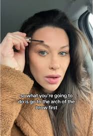 How to Avoid Brow Gel from Giving Grey Eyebrow