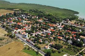 Here there are works of painters, potters and other. Balatonudvari Info Tourist