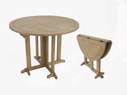 La table ronde pliante est idéale pour vos réceptions, buffets cocktail. Table A Manger Ronde Pliante O100 Tradition Tables A Manger Pier Import