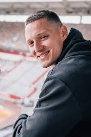 Schön, dass Du bei uns bist, Žan 🔴⚪️🤝🏻