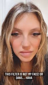 This shiny foxy filter. Makin Dan look good! 😭😉