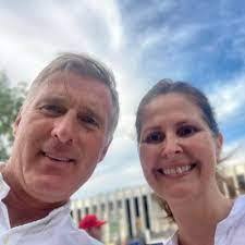 Bradley Munn's Instagram, Twitter & Facebook