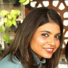 Jana Thorne's Instagram, Twitter & Facebook